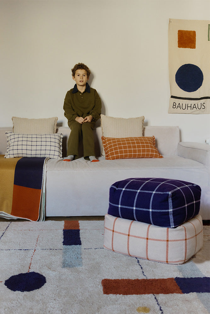 lorena-canals-pouf-geo-block-navy-blue-bauhaus-tiss image 5