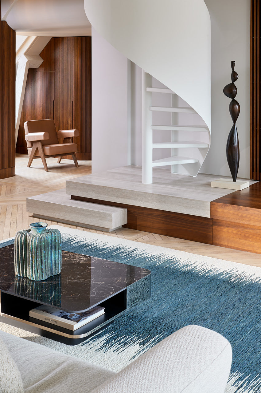 toulemonde-bochart-saona-bleu-tapis-organique-bleu-profond image 2