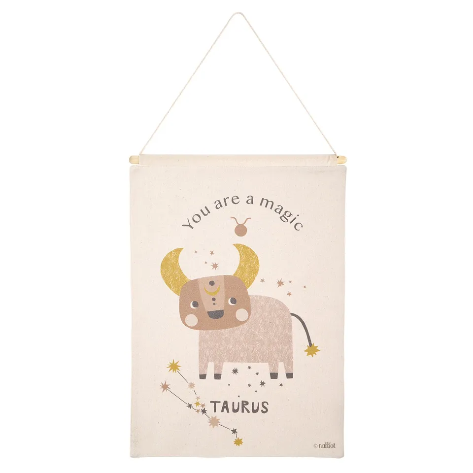 nattiot-little-taurus-taureau-d-co-murale-chambre-enfant-zodiaque-coton image 1