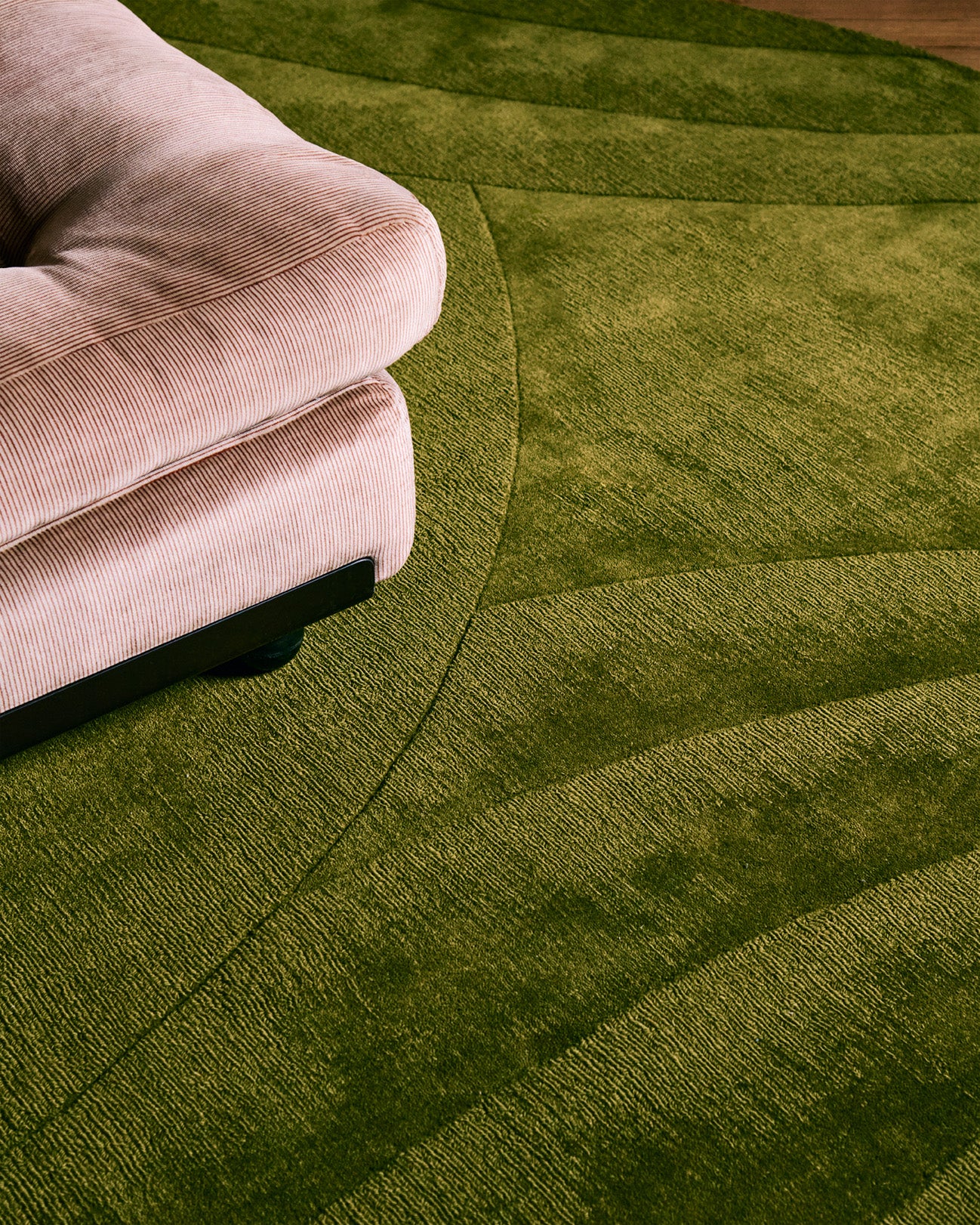 toulemonde-bochart-volute-rond-tapis-rond-vert image 3