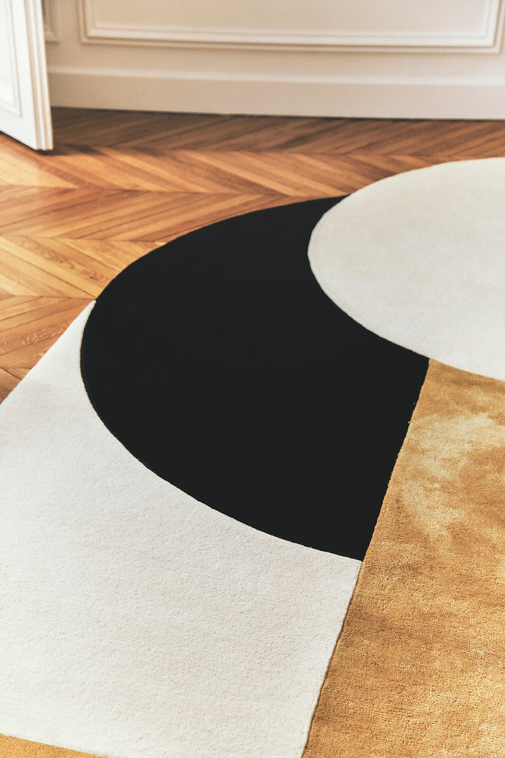 toulemonde-bochart-bijoux-tapis-noir-et-blanc-170x300 image 5