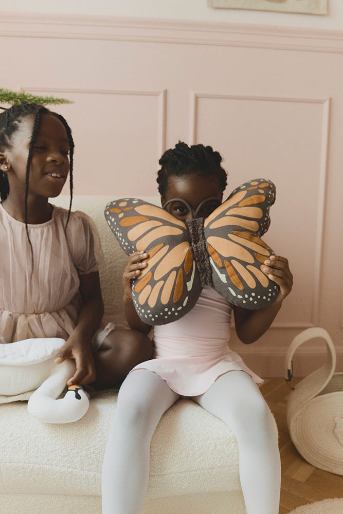 lorena-canals-butterfly-coussin-enfant image 5