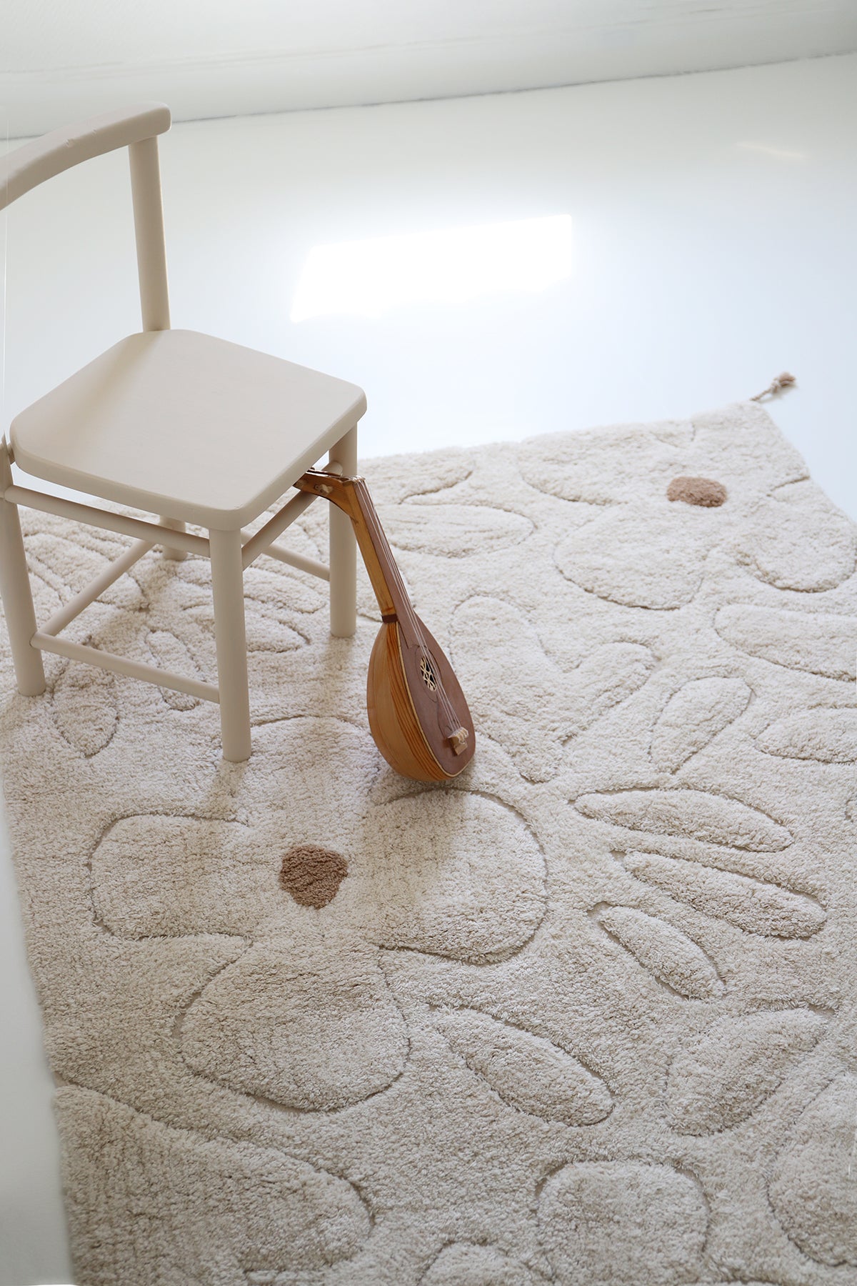 nattiot-gentle-flora-tapis-chambre-enfant-coton-lavable-motif-fleurs image 5