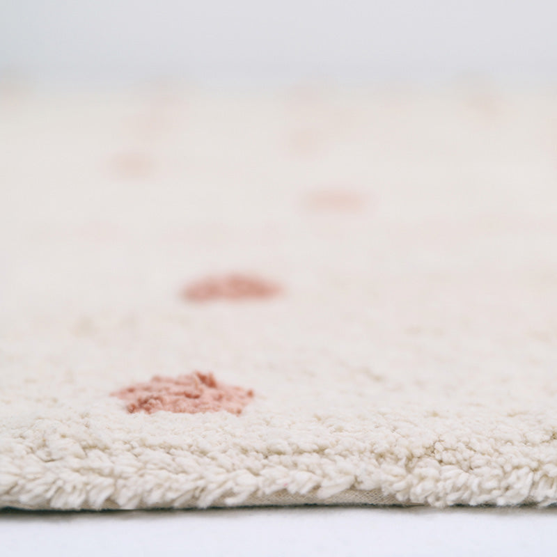 nattiot-n-mi-rose-nude-tapis-chambre-enfant-coton-lavable-pois image 5