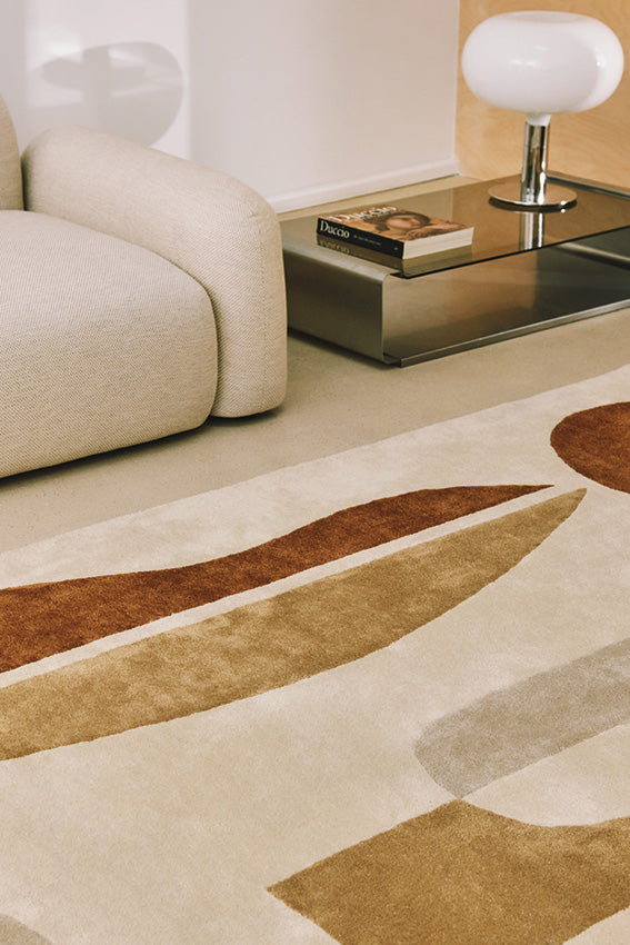 toulemonde-bochart-la-nuit-beige-tapis-sonia-laudet-200x240-250x300-outdoor image 3
