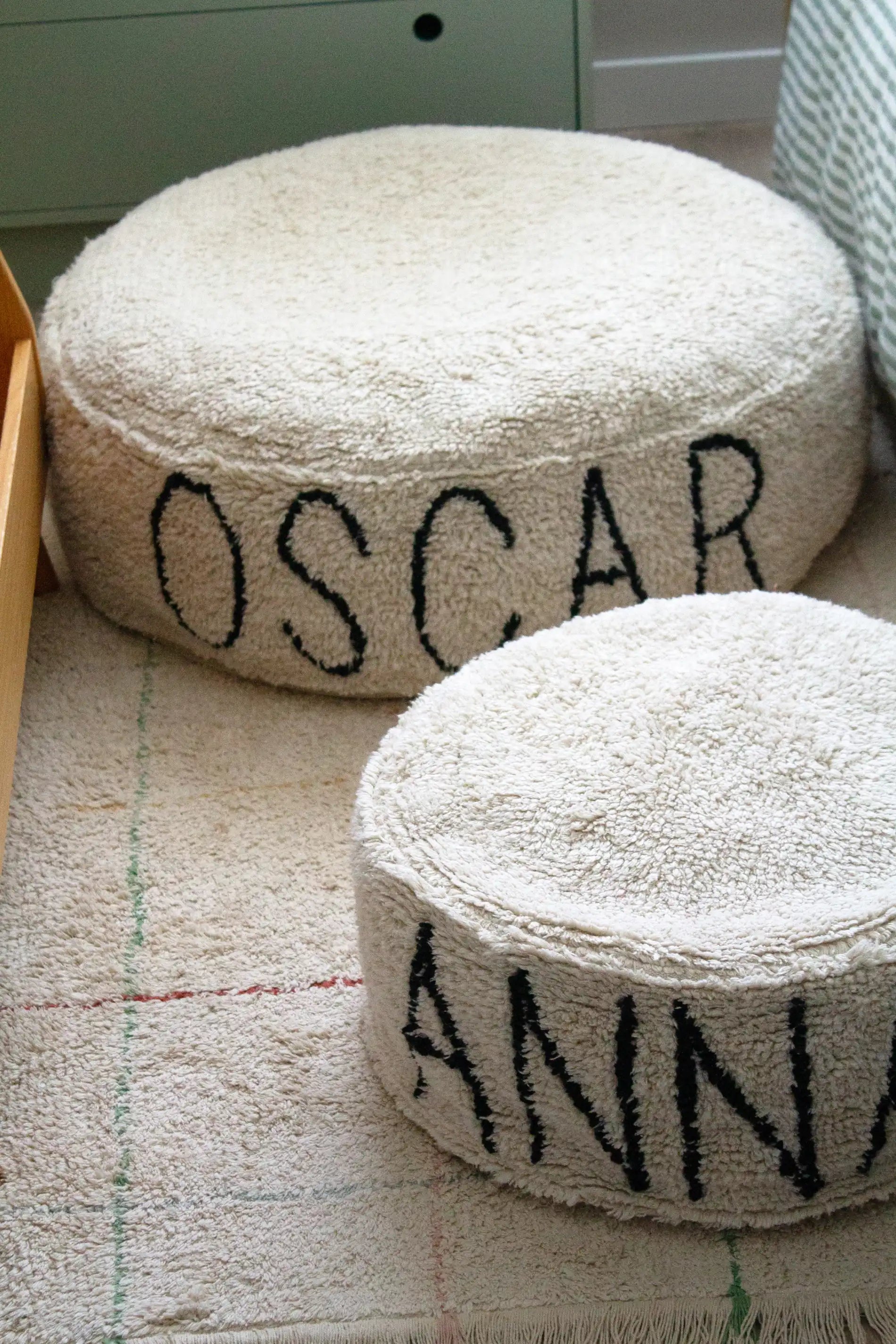 lorena-canals-pouf-personnalisable-pr-nom image 6