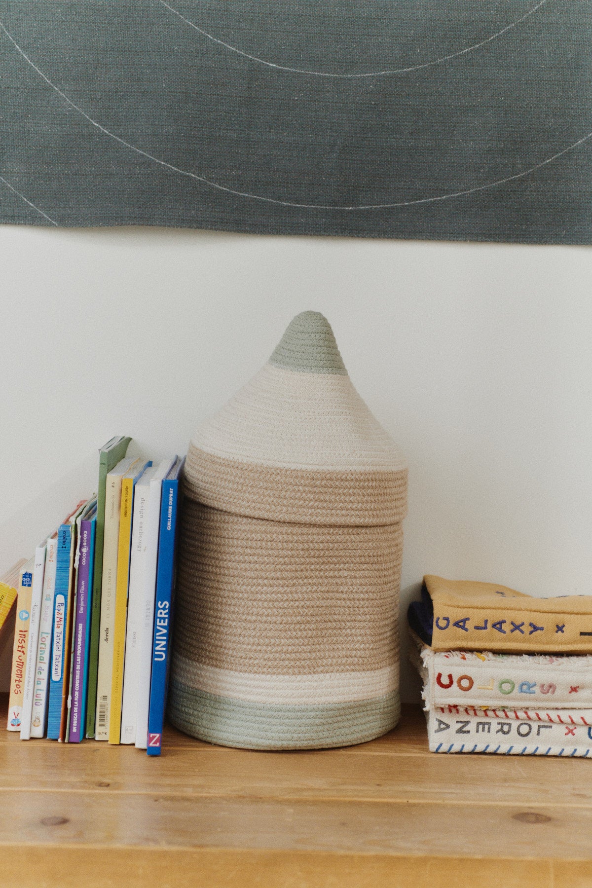 lorena-canals-panier-pencil-blue-sage-panier-de-rangement-enfant image 2