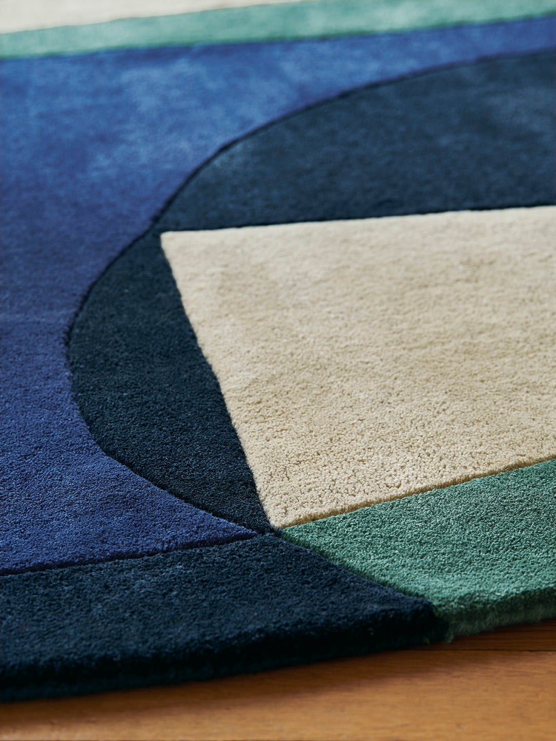toulemonde-bochart-polia-tapis-bleu-laine-tuft-main image 3