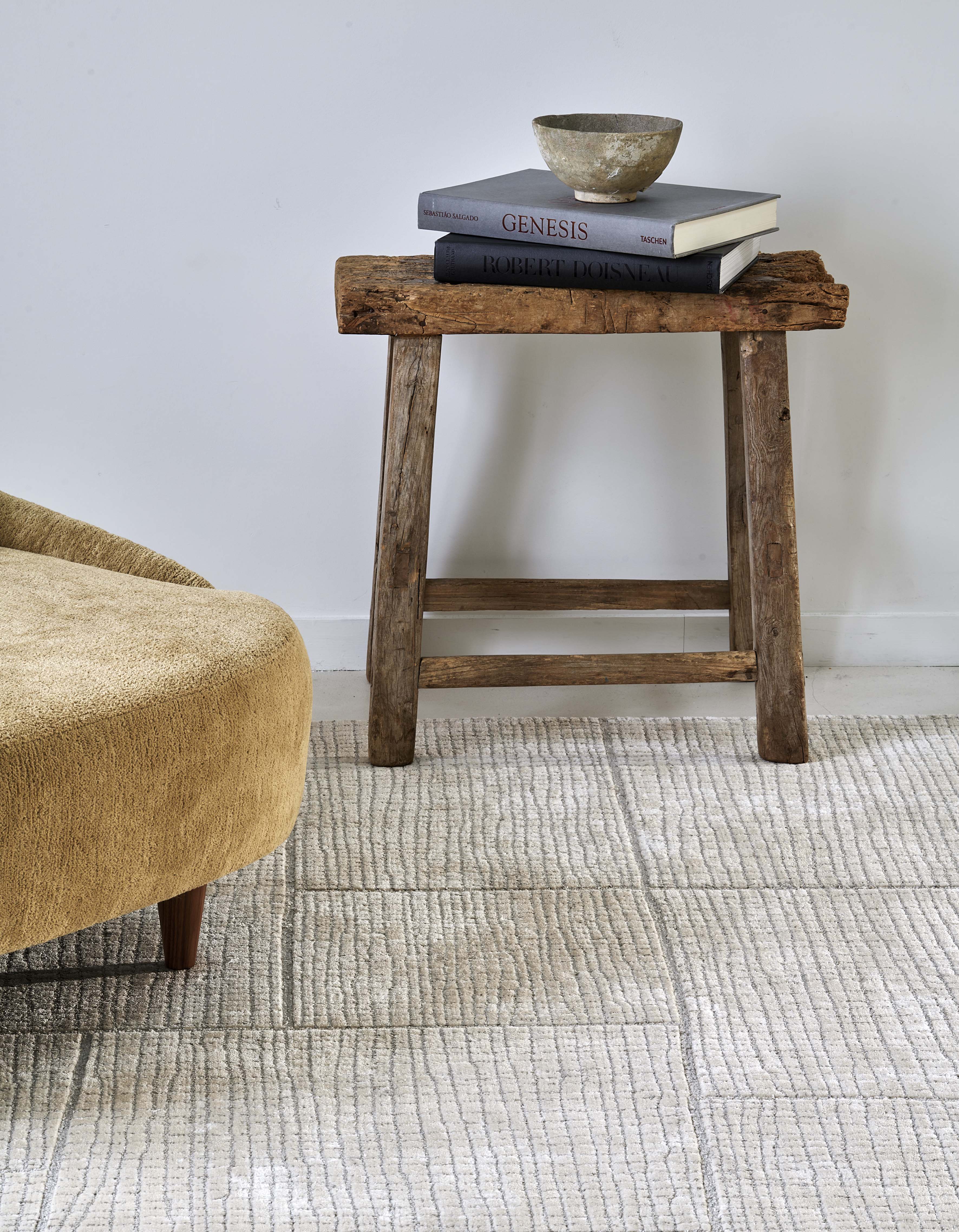 toulemonde-bochart-opus-tapis-beige-en-tencel-et-laine image 3