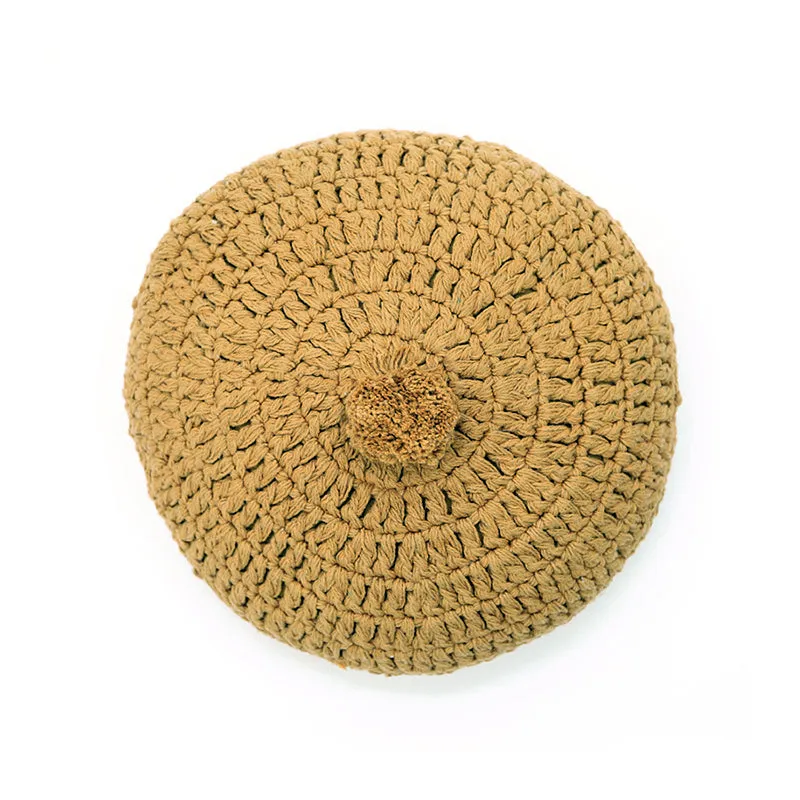 nattiot-lenka-moutarde-coussin-coton-rond-crochet-pompon image 1