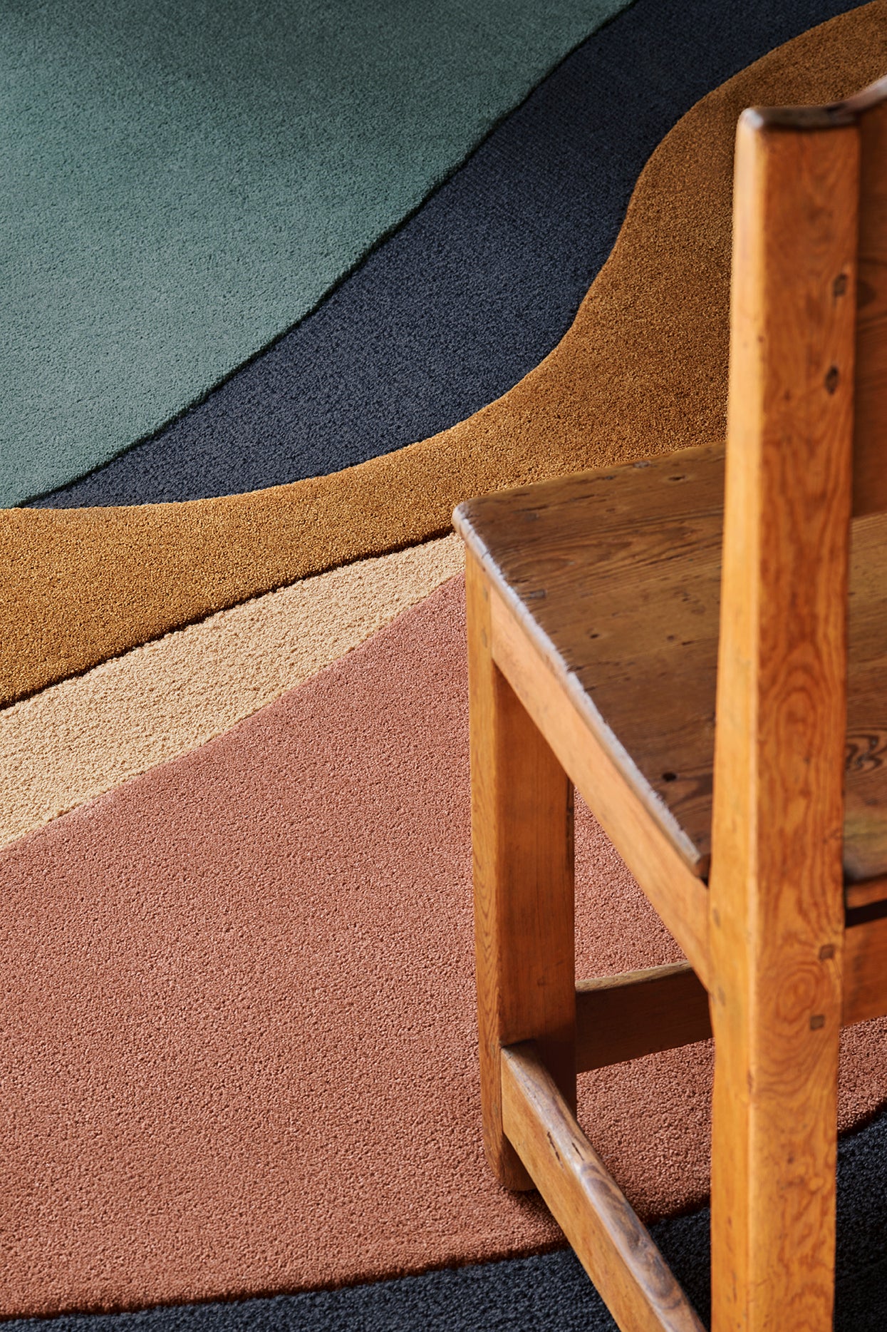 toulemonde-bochart-oc-ane-multicolore-tapis-rond-en-laine-tuft-main image 4