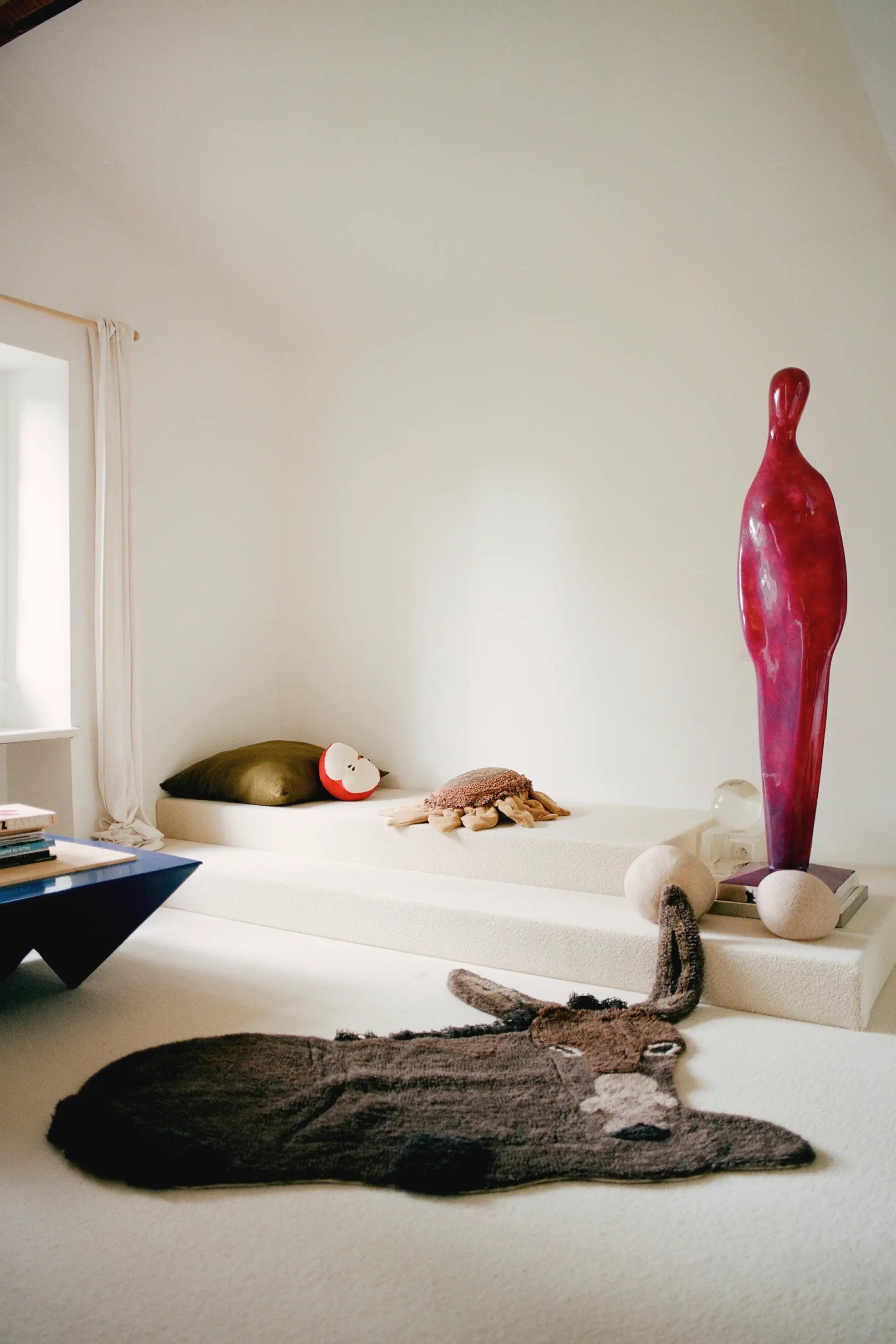 lorena-canals-hector-the-donkey-tapis-en-laine image 7
