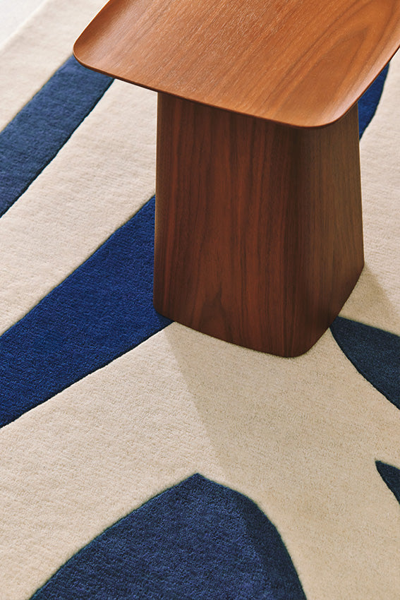 toulemonde-bochart-alpha-bleu-tapis-laine-tuft-main image 4