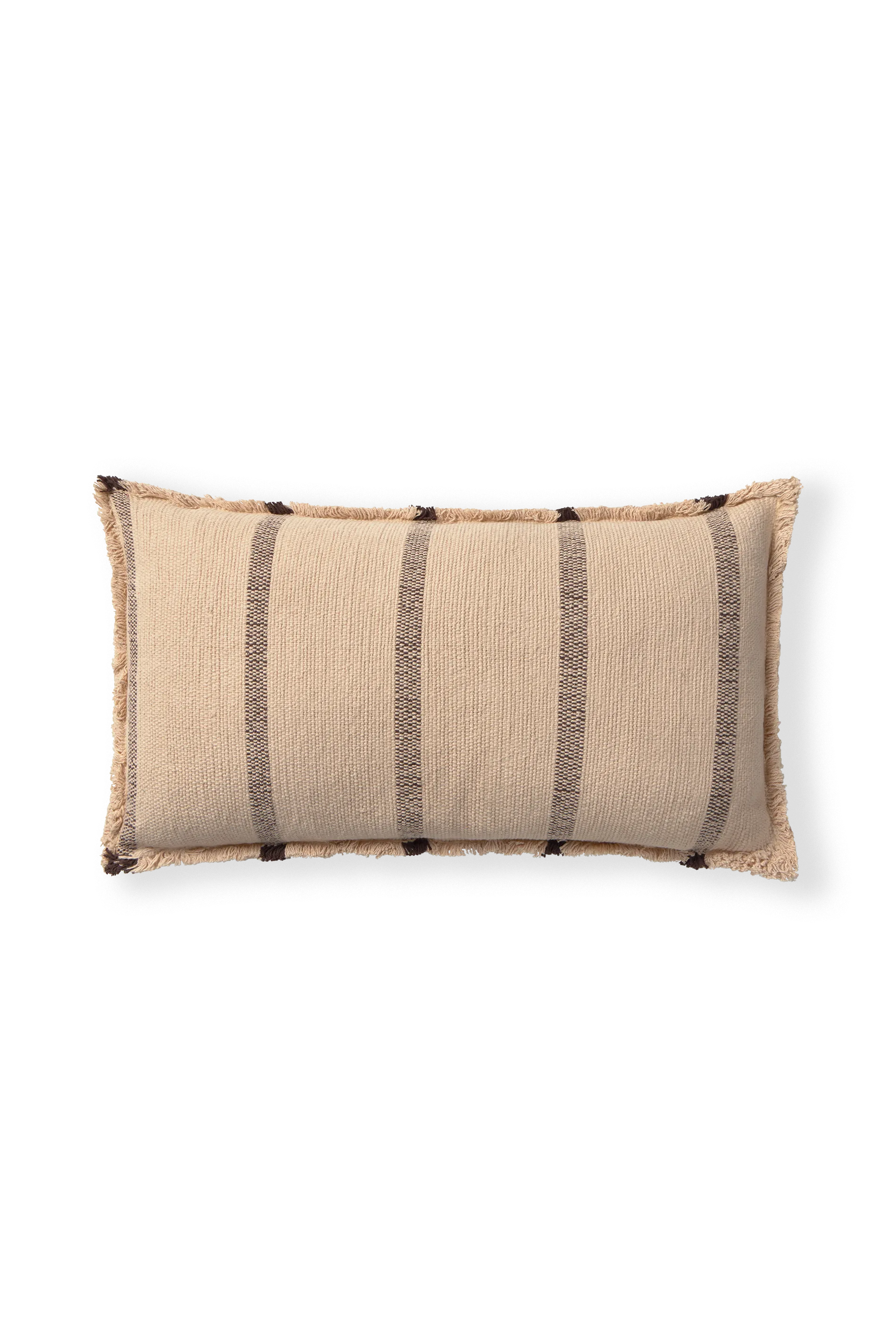 lorena-canals-coussin-rectangulaire-lines-rose-coussin-tiss-main image 1