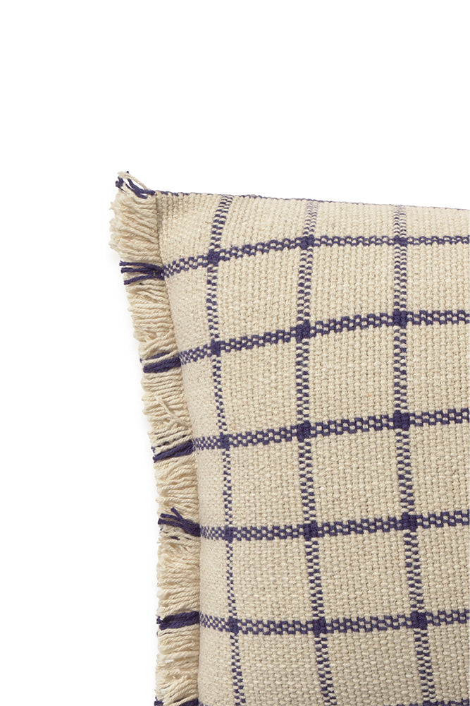 lorena-canals-geo-block-natural-coussin-bauhaus-bleu-marine image 3