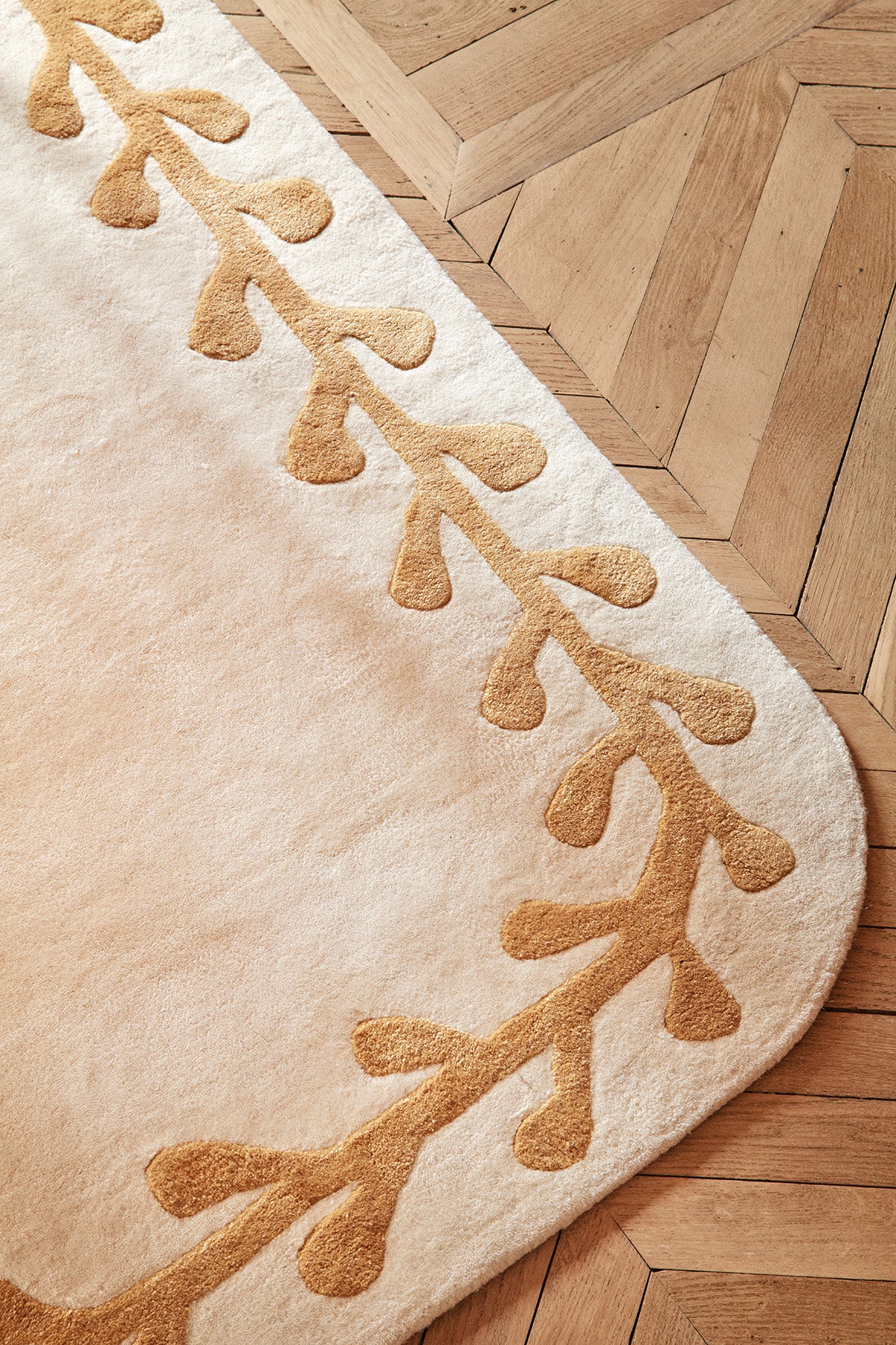 toulemonde-bochart-kalamata-tapis-tuft-main-olivier image 3