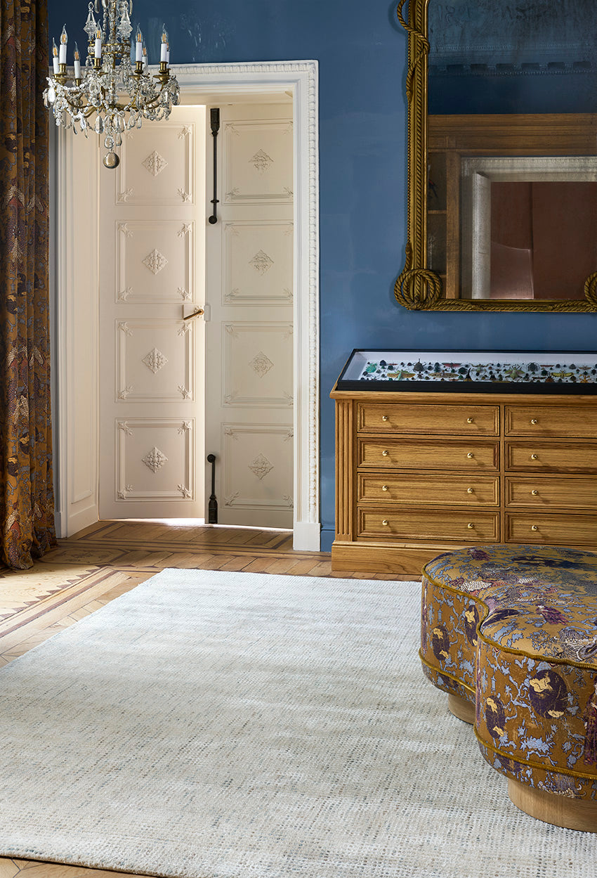 toulemonde-bochart-ariane-tapis-bleu-cru-en-laine-tiss-e-main image 3