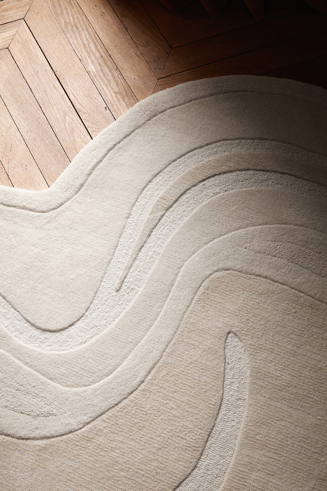 toulemonde-bochart-sahara-tapis-tuft-main-laine-et-viscose-200x240-250x300 image 5