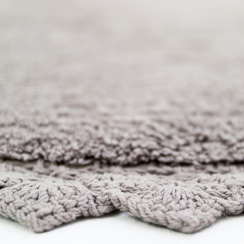nattiot-perla-gris-tapis-rond-coton-lavable-finition-crochet image 4