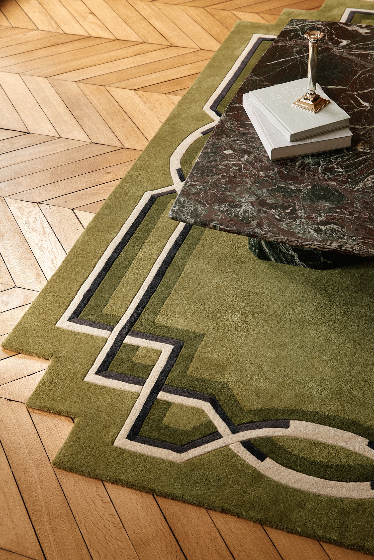 toulemonde-bochart-style-vert-tapis-classique-laine-170x240 image 3