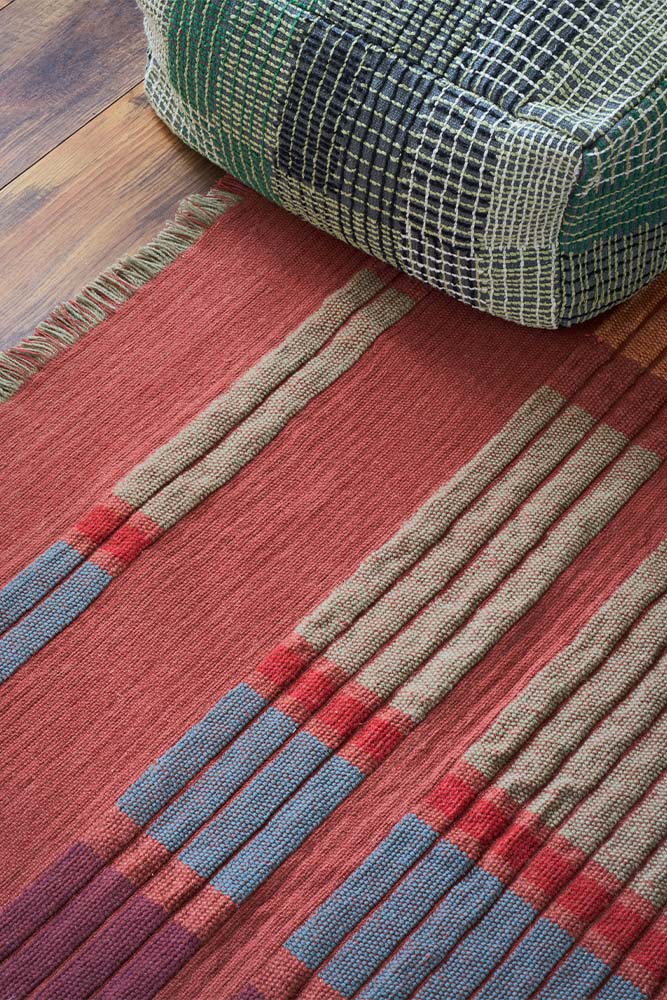 lorena-canals-handloom-columns-tapis-sienna-laine-et-coton image 3