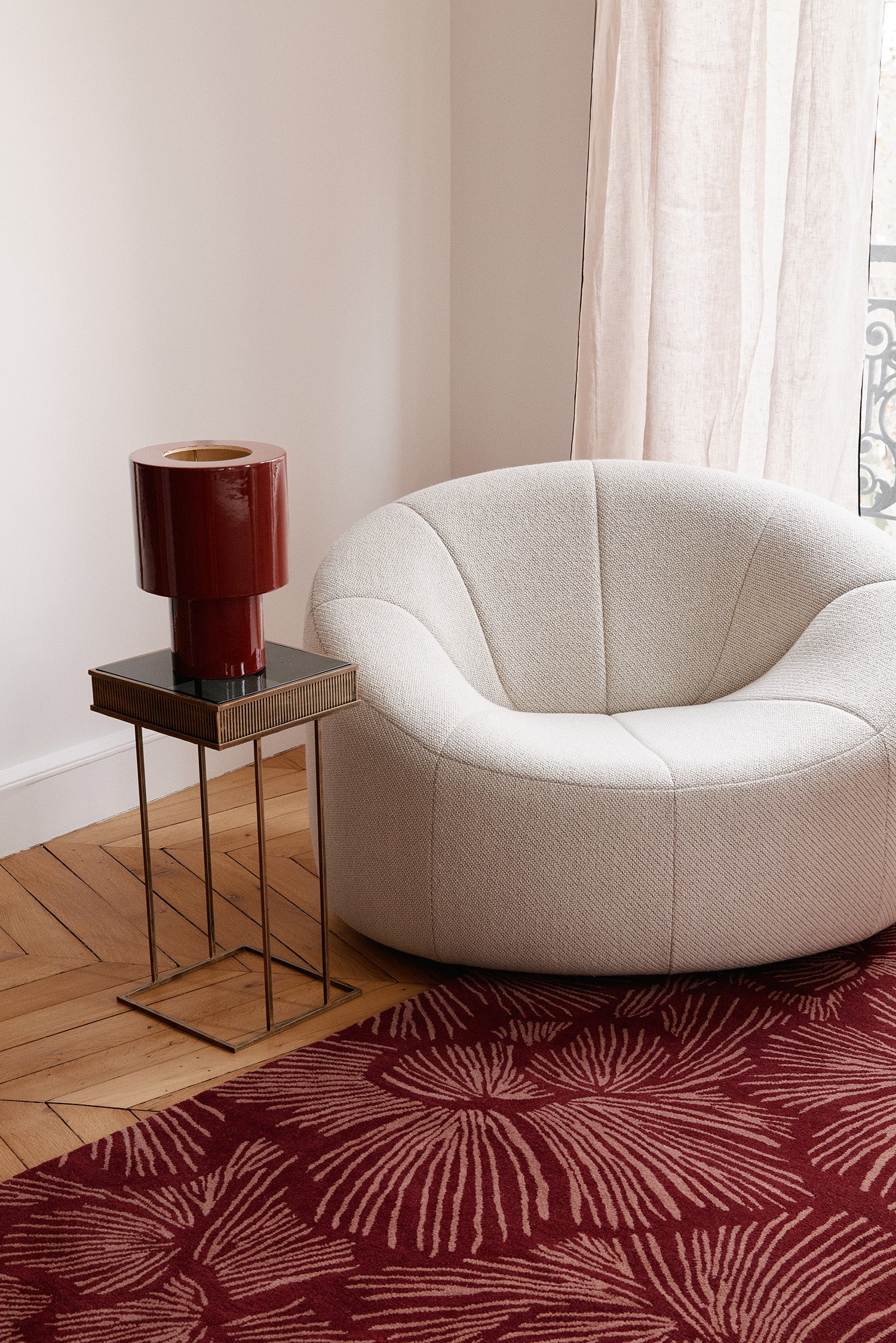 toulemonde-bochart-gala-bordeaux-tapis-laine-tuft-main-floral image 3
