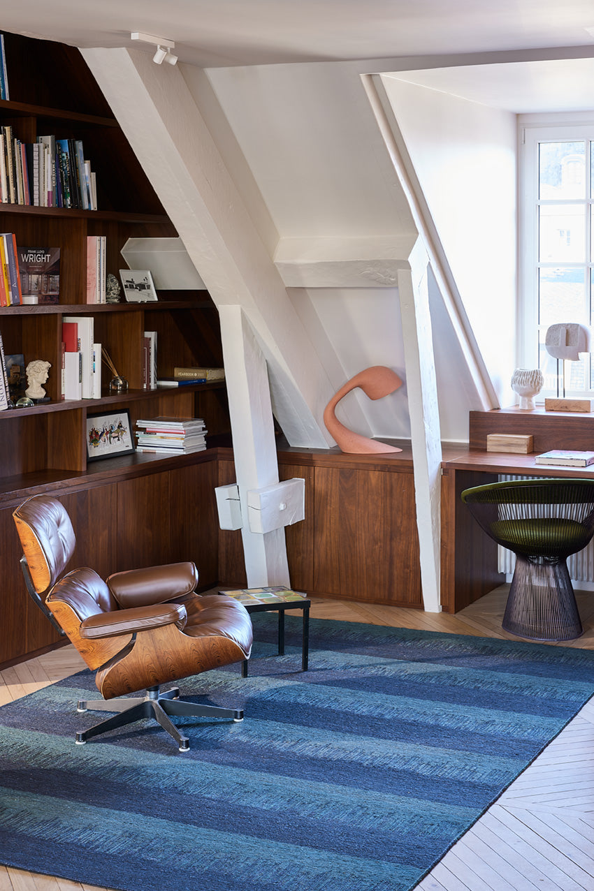 toulemonde-bochart-almonia-tapis-bleu-et-dor-jute-nou-main image 2