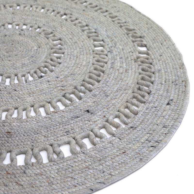 nattiot-bibek-gris-s-tapis-rond-laine-feutr-e-ajour-e image 3