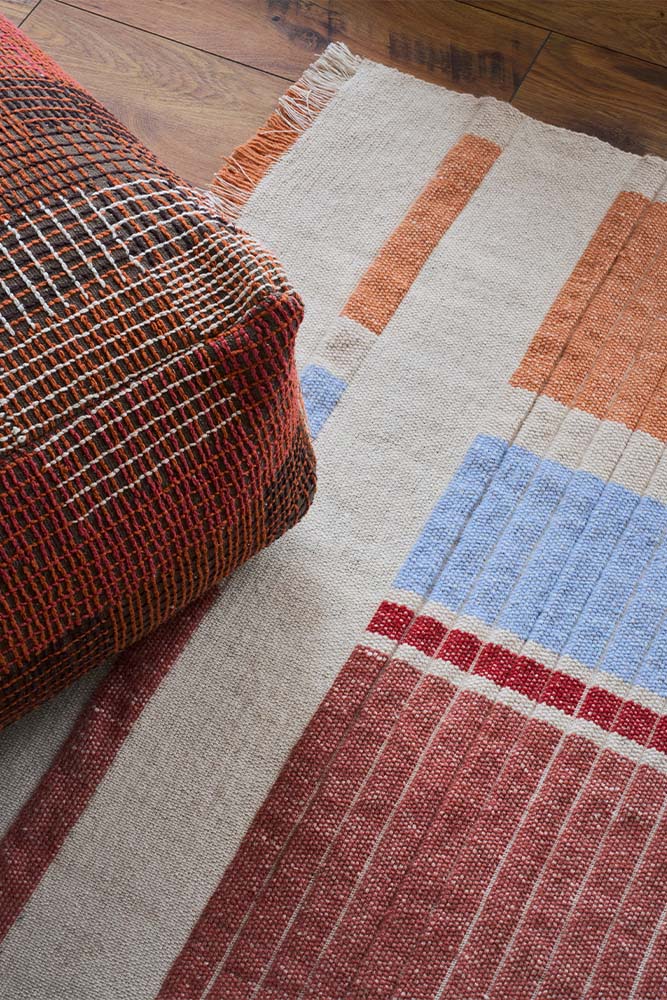 lorena-canals-tapis-handloom-columns-multicolor image 1