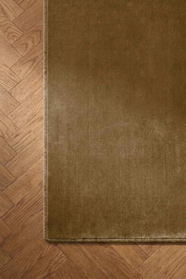 toulemonde-bochart-signature-rev-tement-tapis-ocre image 1