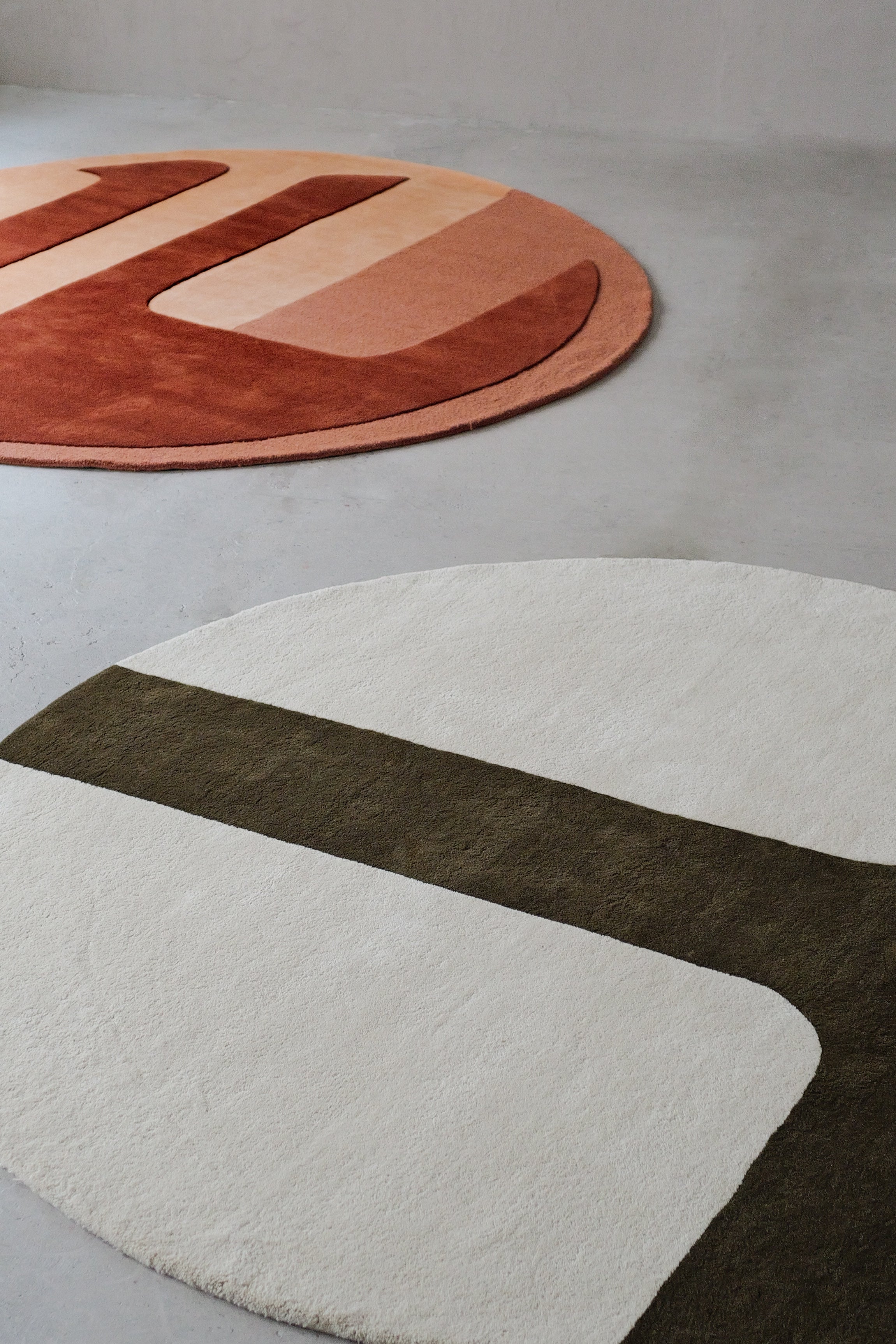 toulemonde-bochart-quiet-naturel-vert-oda-tapis-beige-laine-170x240-200x300-250x image 3