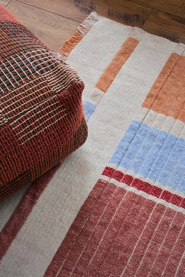 lorena-canals-tapis-handloom-columns-multicolor image 1