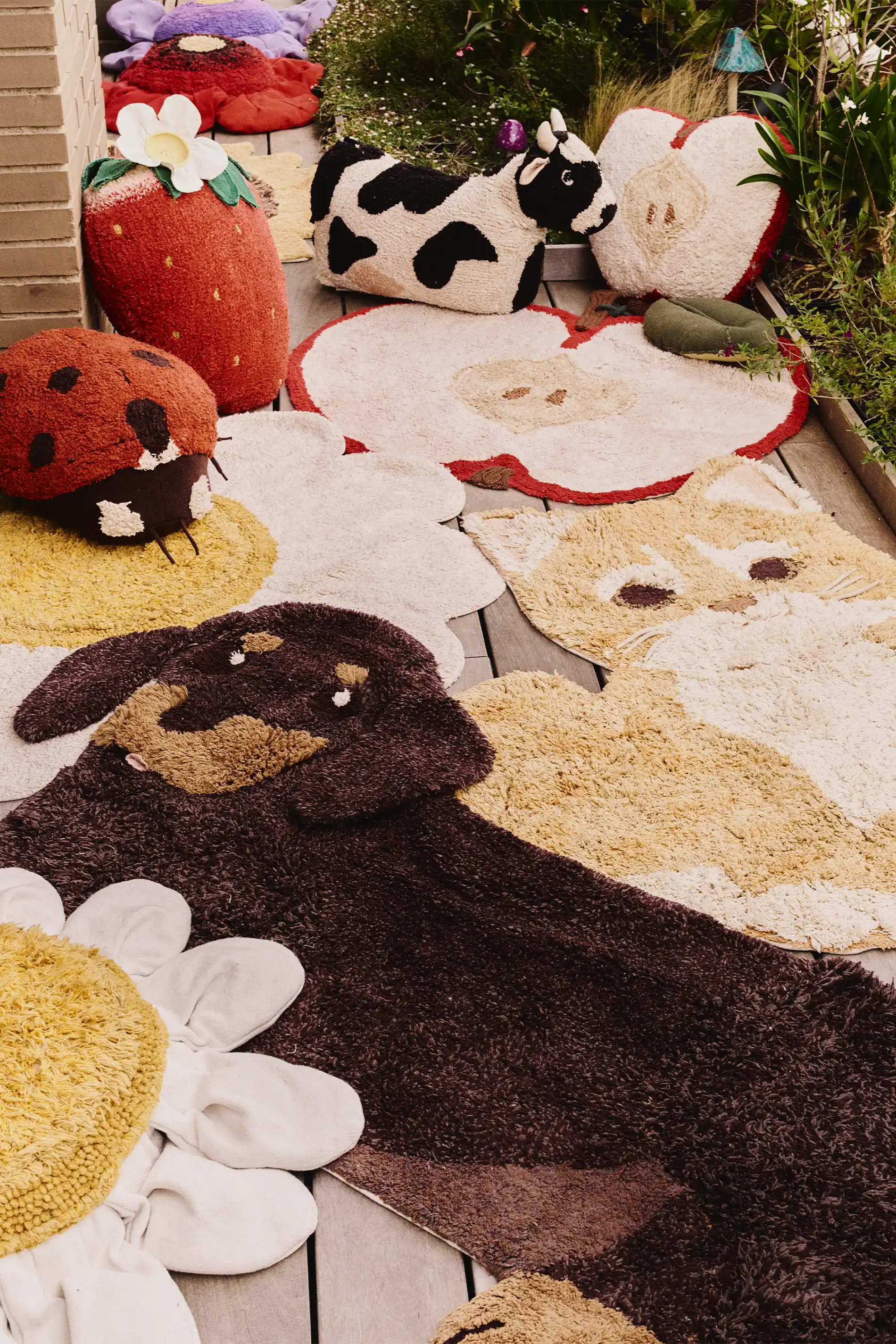 lorena-canals-jack-the-dog-tapis-lavable-enfant-caf-gris-fonc image 5