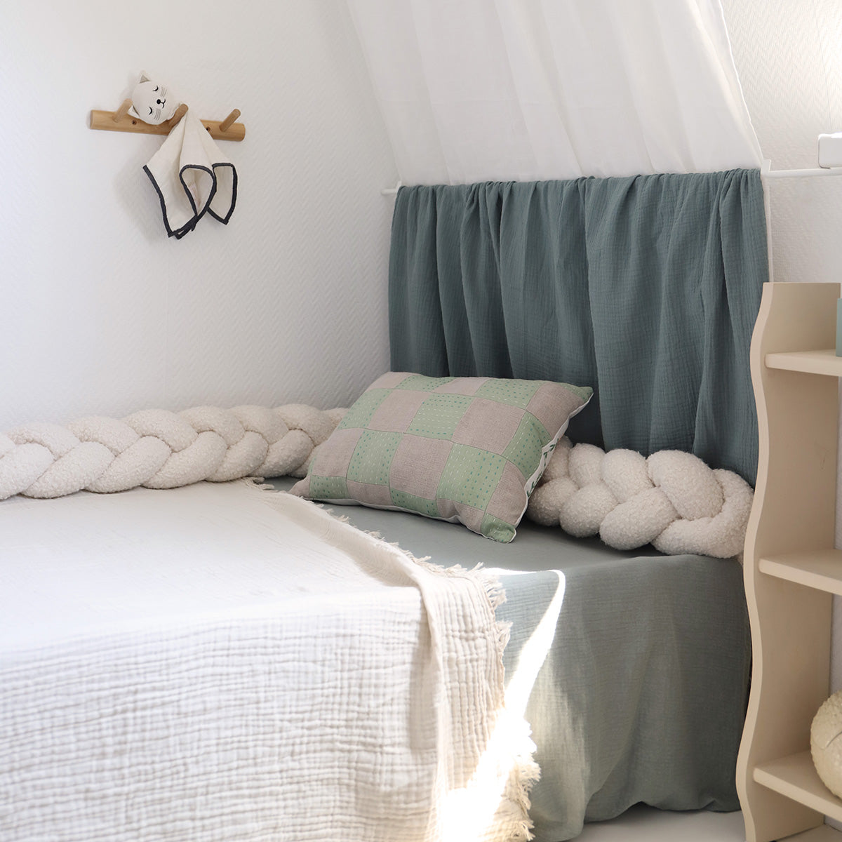 nattiot-nouby-cr-me-tresse-de-lit-3-brins-bouclette image 2
