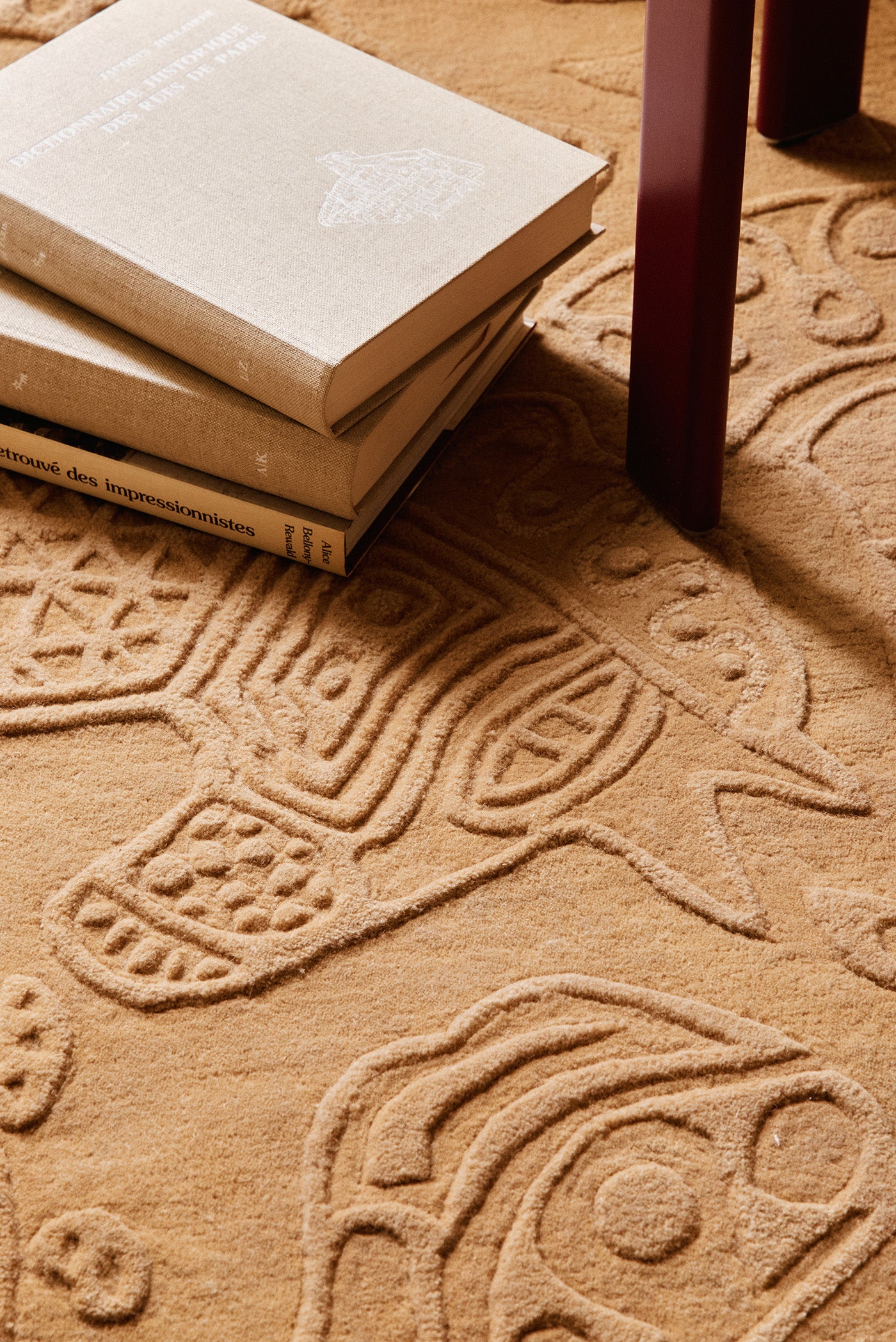 toulemonde-bochart-sabbia-beige-tapis-laine-sculpt-main-doroth-e-delaye image 5