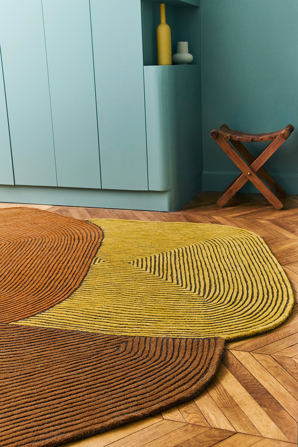 toulemonde-bochart-tumulus-tapis-jaune-laine-tuft-main-samuel-accoceberry image 2