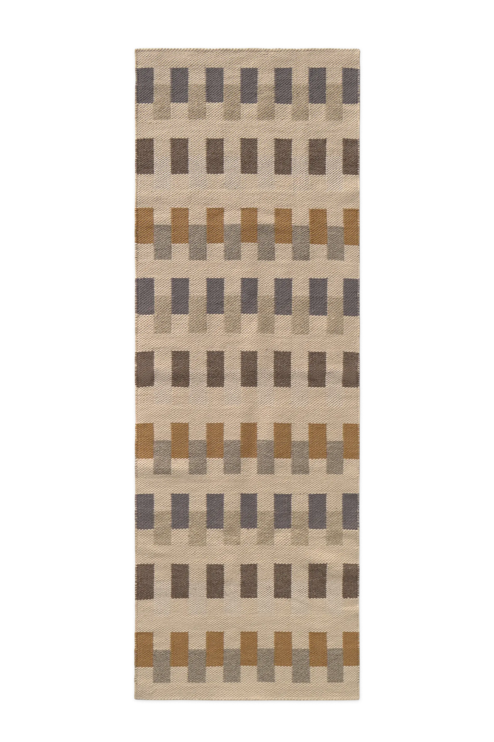 lorena-canals-handloom-intersecting-natural-tapis-de-couloir image 1