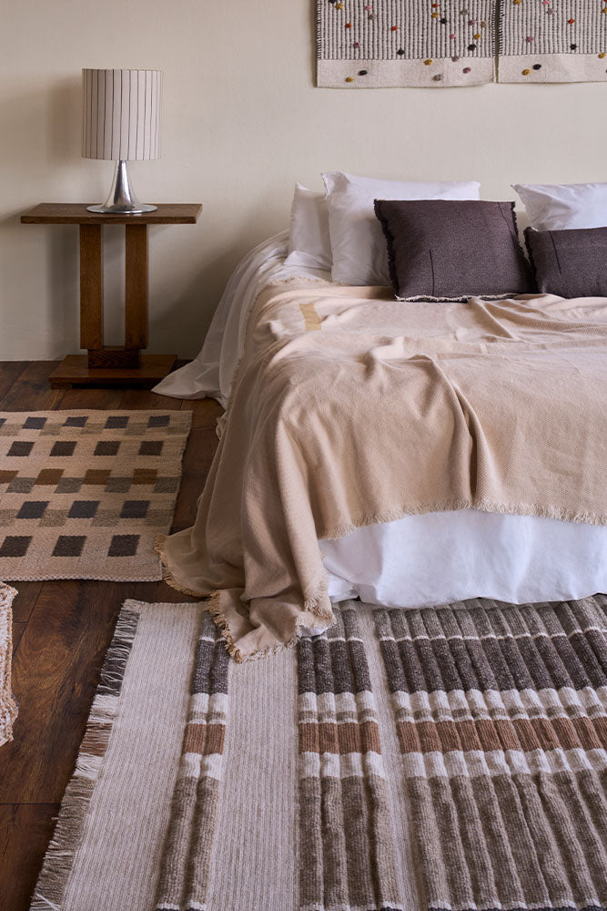 lorena-canals-tapis-handloom-columns-natural image 6