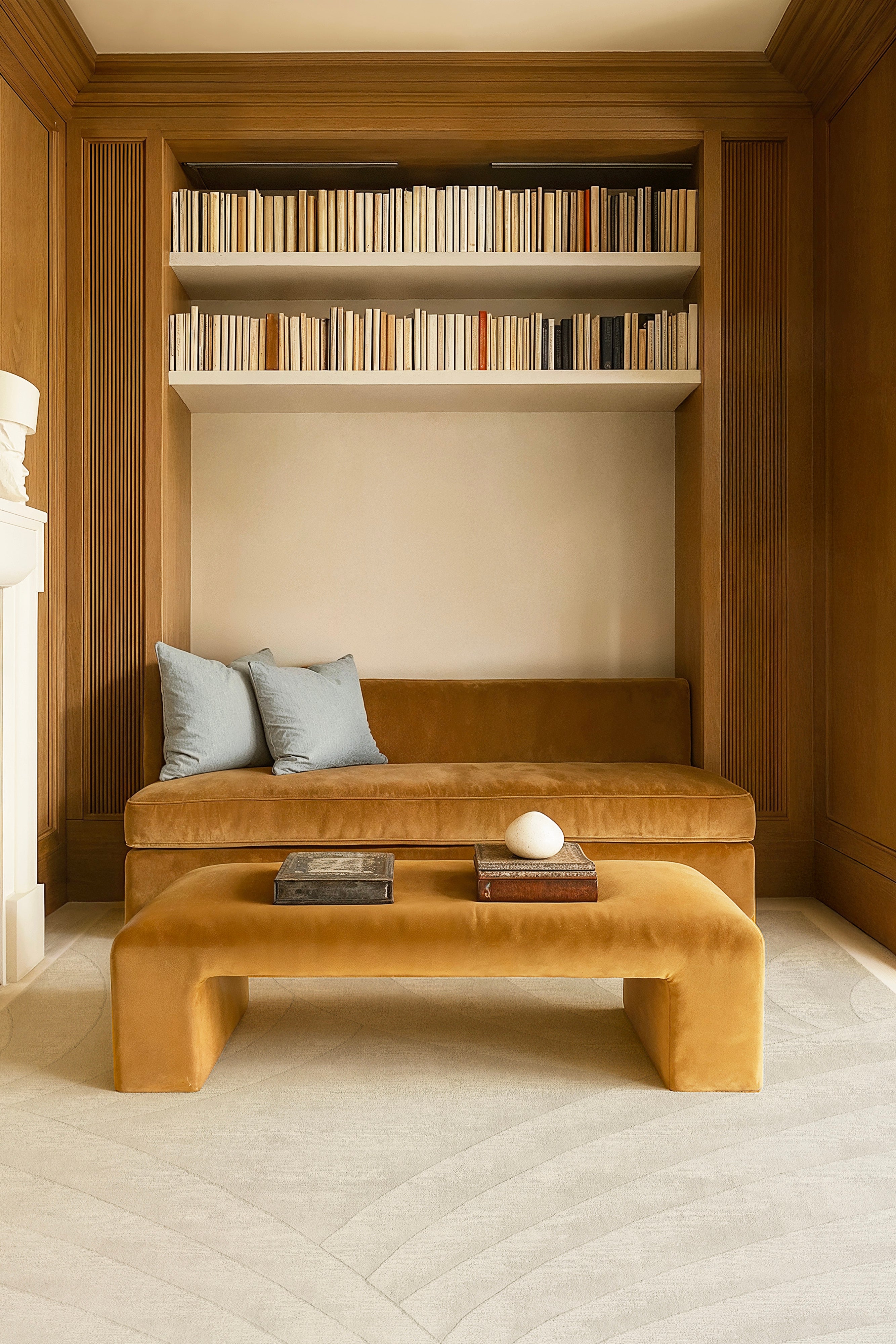 toulemonde-bochart-volute-cru-tapis-blanc-laine-boucl-e-tiss-main image 3