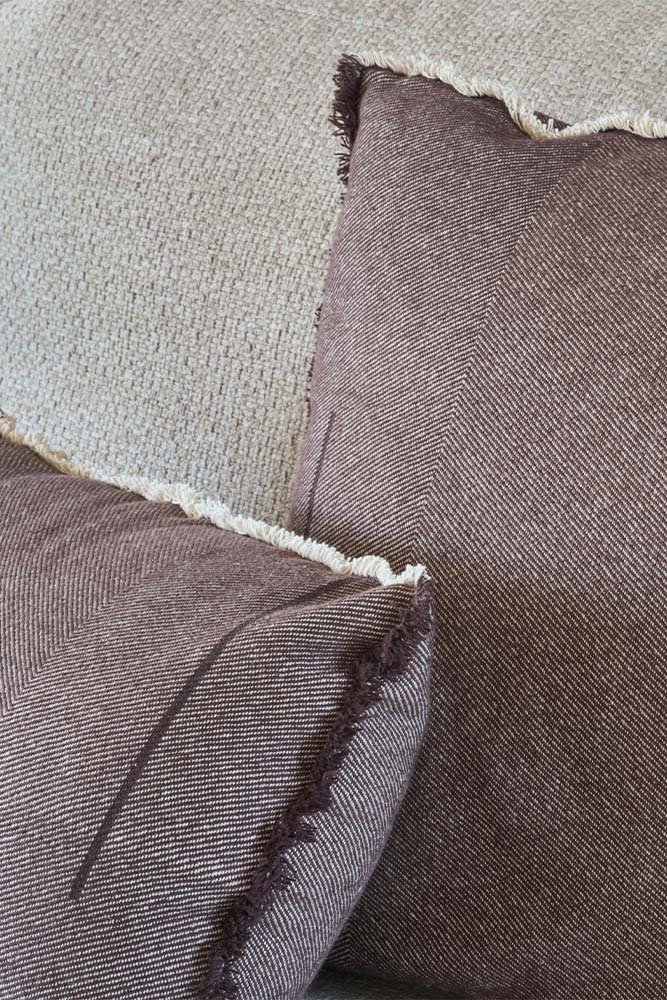 lorena-canals-coussin-rectangulaire-vertical-coffeebean image 5
