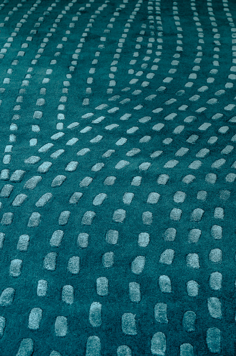 toulemonde-bochart-kantha-vert-meraude-tapis-laine-et-tencel image 4