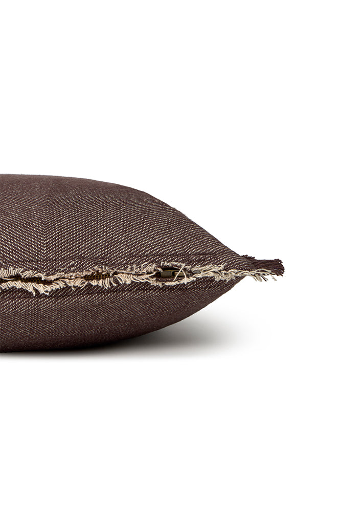 lorena-canals-coffebean-coussin-carr-vertical image 6