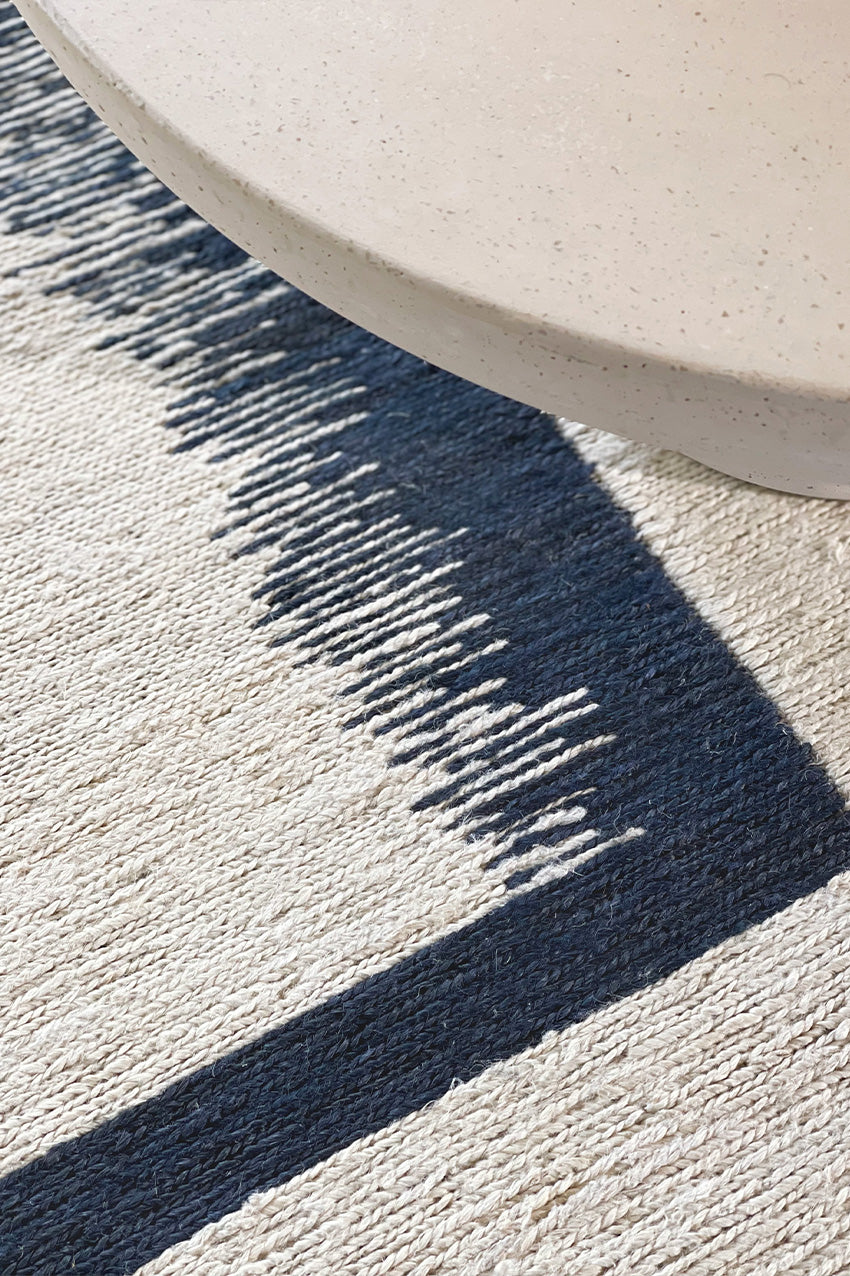 toulemonde-bochart-ciutadella-tapis-bleu-jute-nou-main image 6